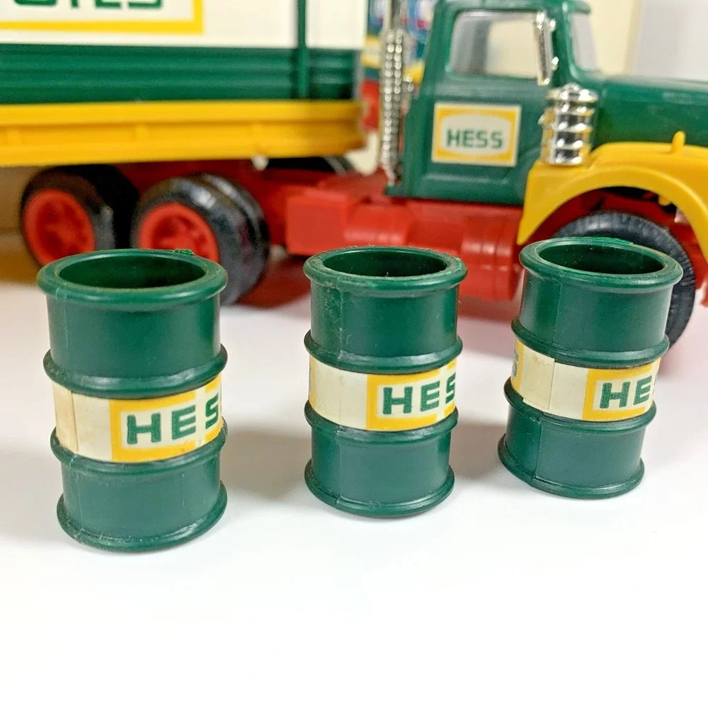 RARE Vintage‎ 1976 HESS Toy Tanker Truck w/ Barrels & Card in Original Box